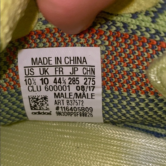 Yeezys 350 frozen yellow main image 5